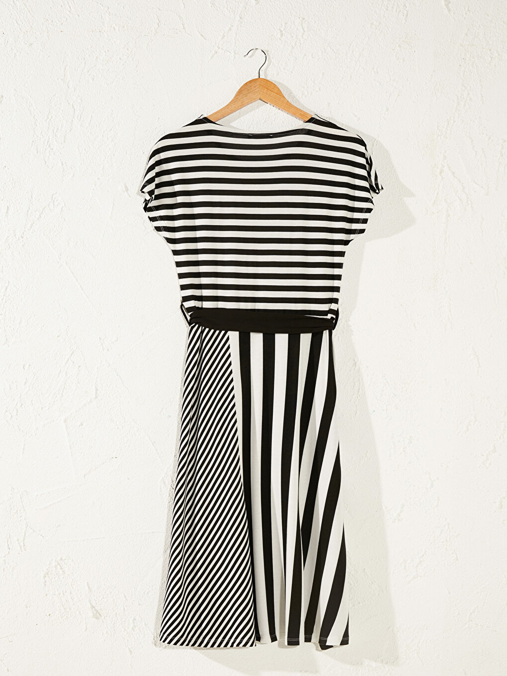 Siyah Kolsuz Penye Kadın Elbise-2