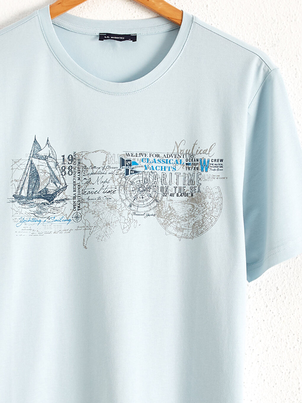 Comfortable Fit Crew Neck Printed T-Shirt-2