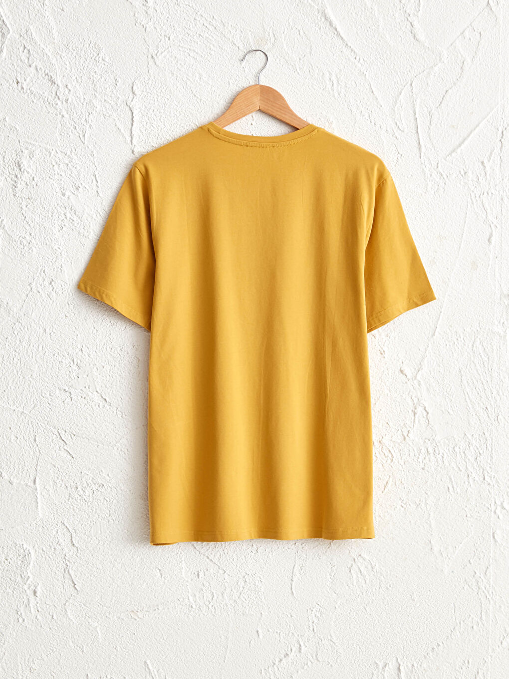 Comfortable Fit Crew Neck Printed T-Shirt-1