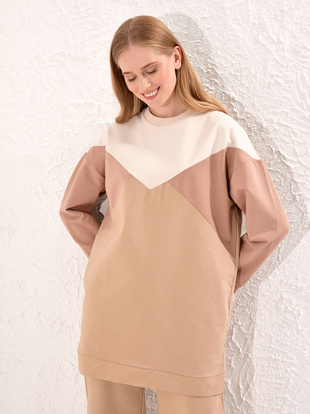 Bej Renk Bloklu Sweatshirt-1