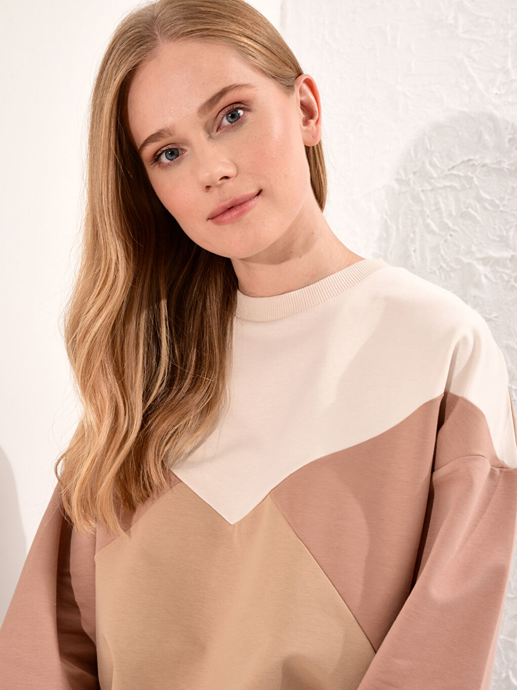 Bej Renk Bloklu Sweatshirt-4