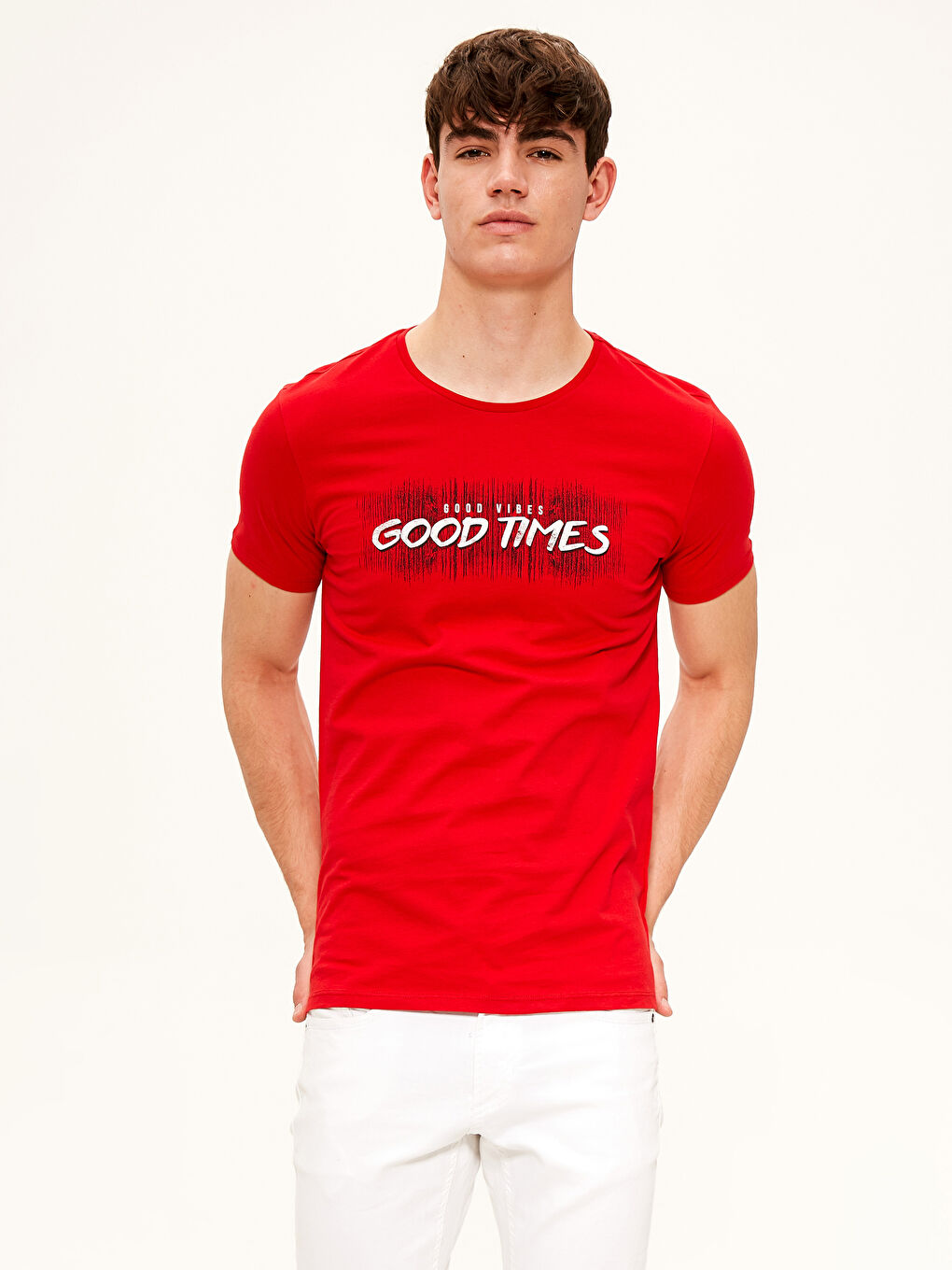 Kırmızı Bisiklet Yaka Baskılı Penye Tişört