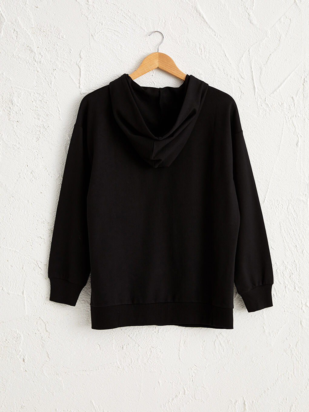 Siyah Kapüşonlu Uzun Kollu Sweatshirt Kumaşı Kadın Spor Hırka-1