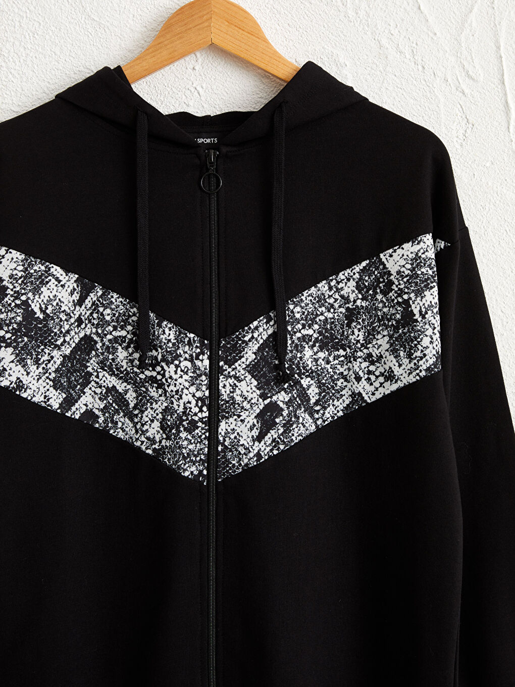 Siyah Kapüşonlu Uzun Kollu Sweatshirt Kumaşı Kadın Spor Hırka-2