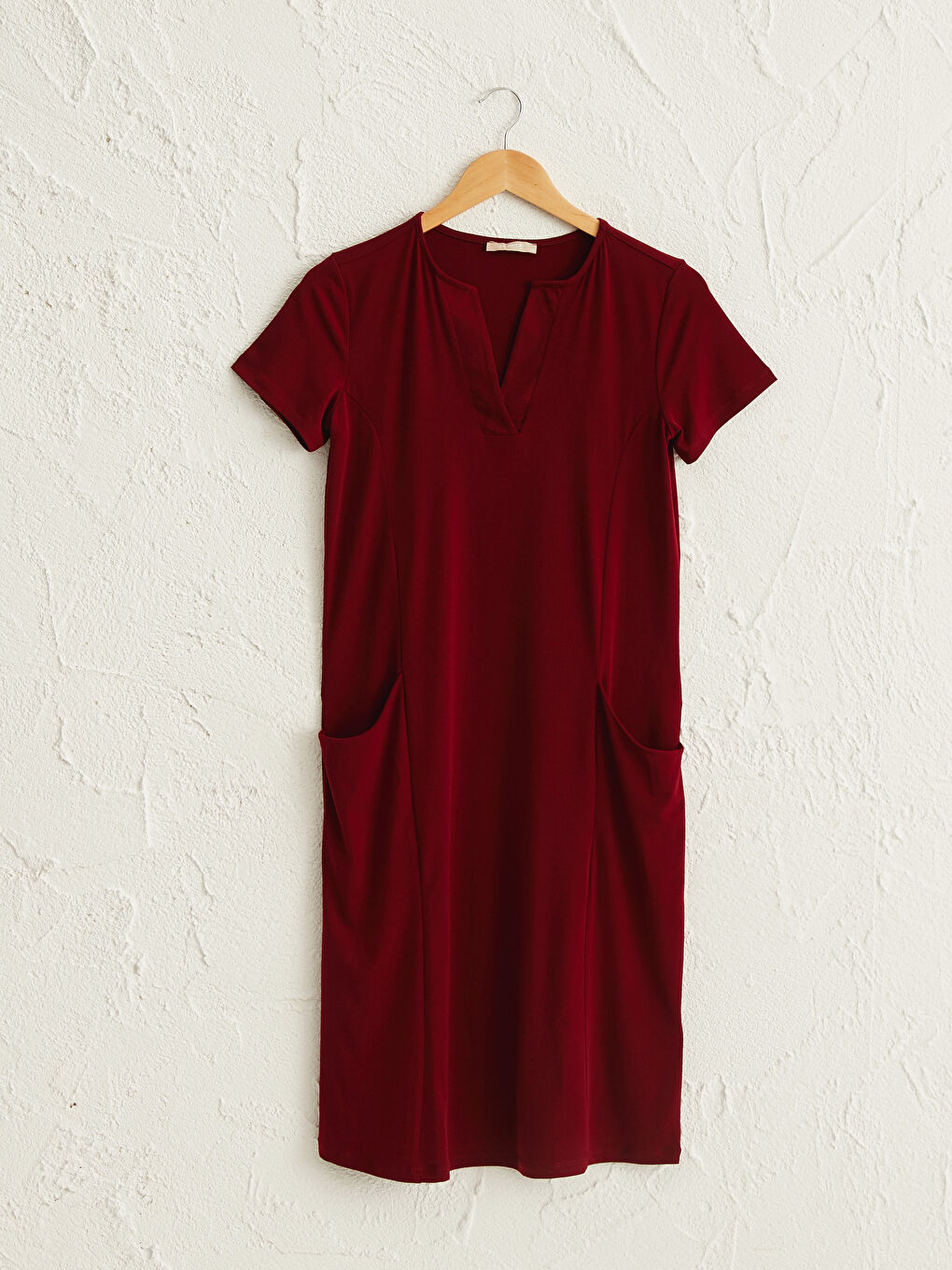 Kırmızı V Yaka Kısa Kollu Kadın Elbise