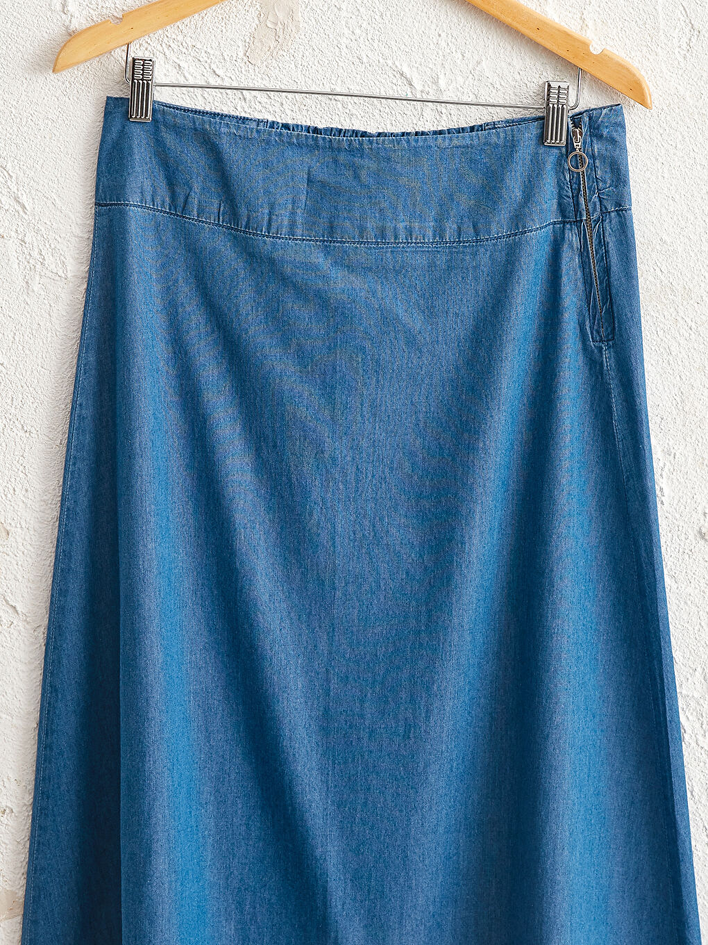 تنورة جينز بسوستة للسيدات-2