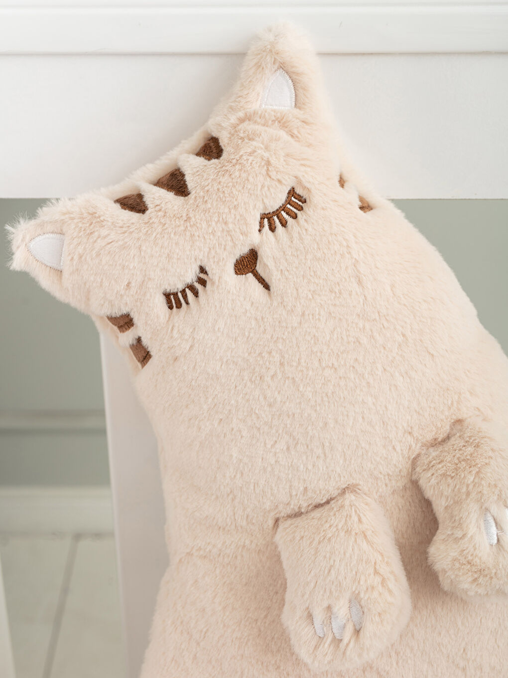 Plush Cat Throw Pillow-2