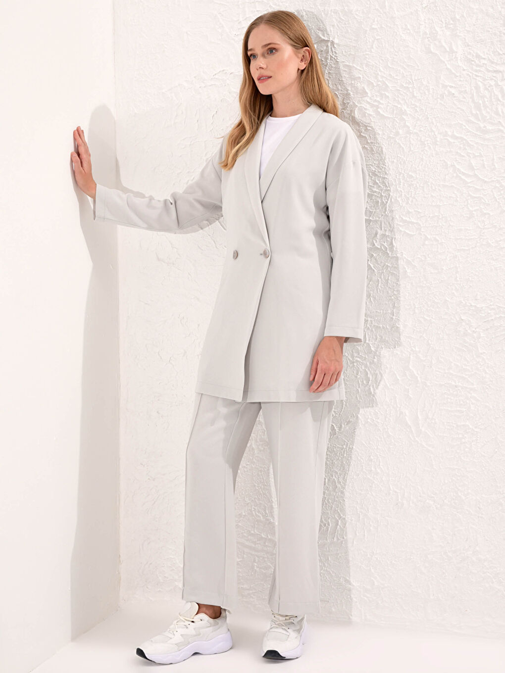 Gri Uzun Kollu Oversize Krep Kadın Oversize Krep Ceket