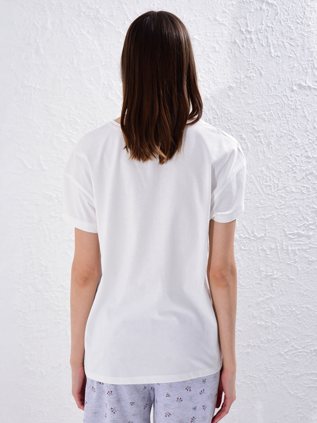 Gri Aile Koleksiyonu Yazı Baskılı Şortlu Pijama Takımı-3