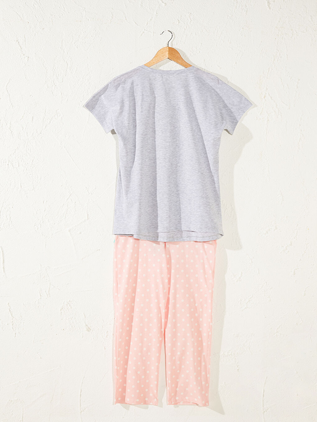 Pembe Standart Fit Kısa Kollu Penye Kadın Kapri-2