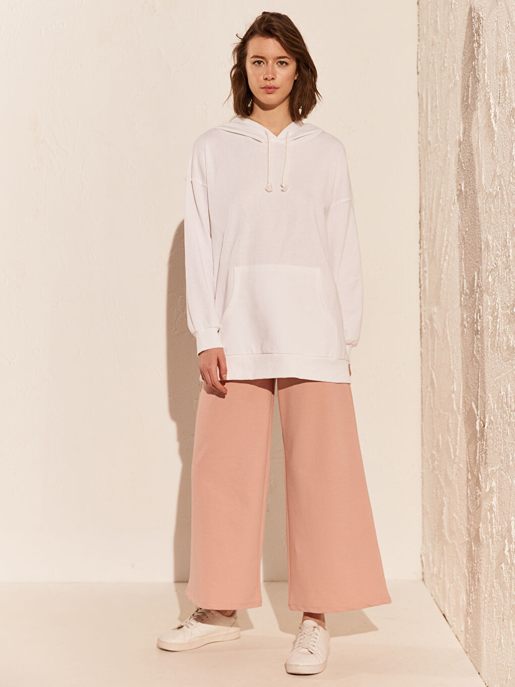 ROZE Pantalone Žena-1