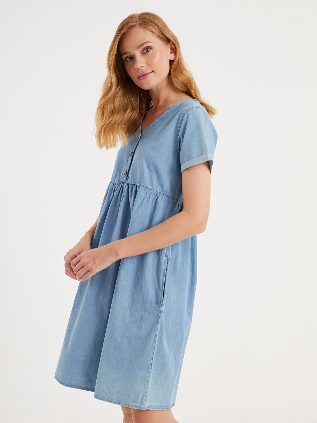 İndigo V Yaka Kısa Kollu Kadın Hamile Jean Elbise-3