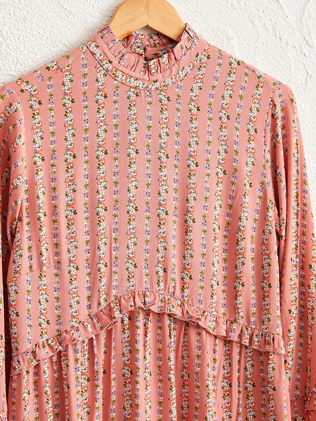 Flower Patterned Ruffle Detailed Viscose Tunic-3