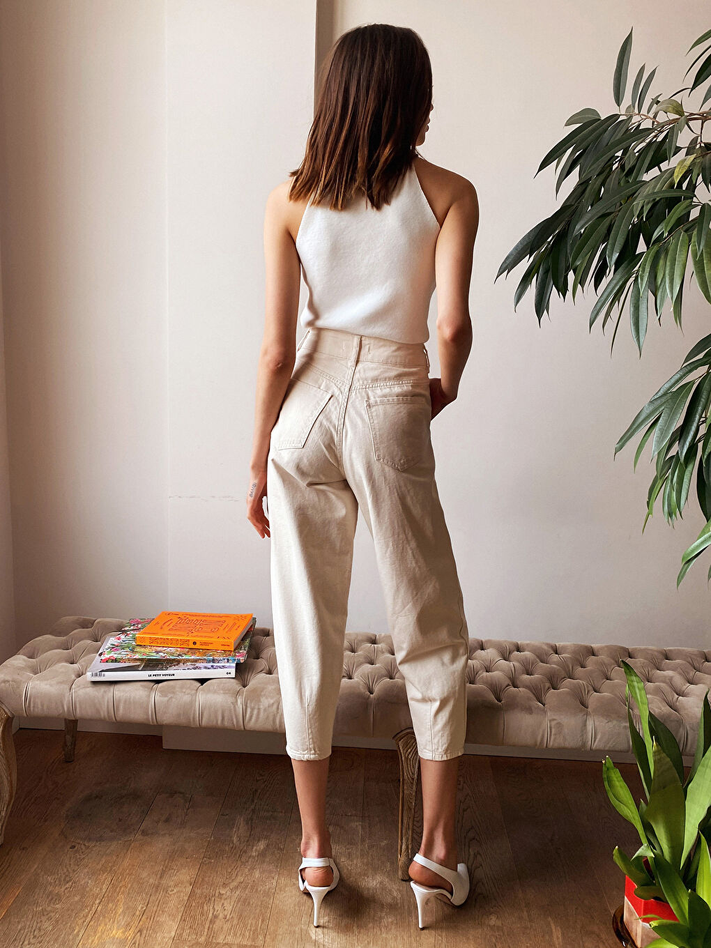 Comfortable Fit Women's Jeans-2