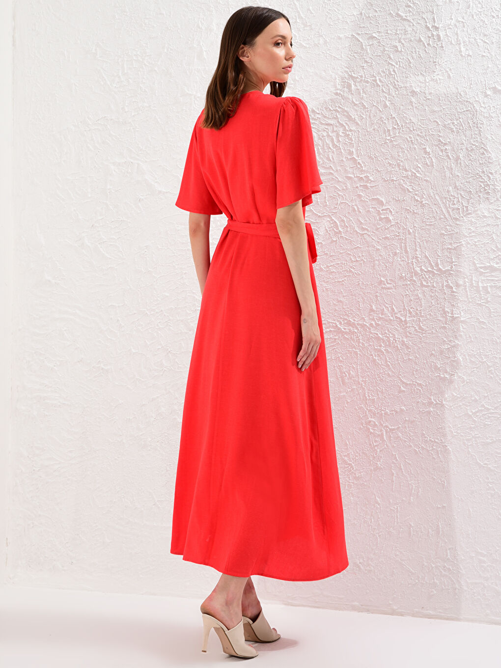 Kırmızı Kuşaklı Viskon Elbise-2