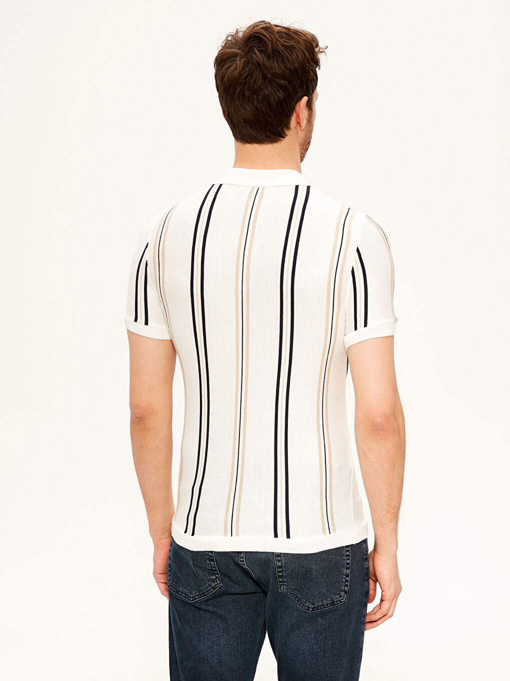 Beyaz Slim Fit Polo Yaka Kısa Kollu Tişört-2