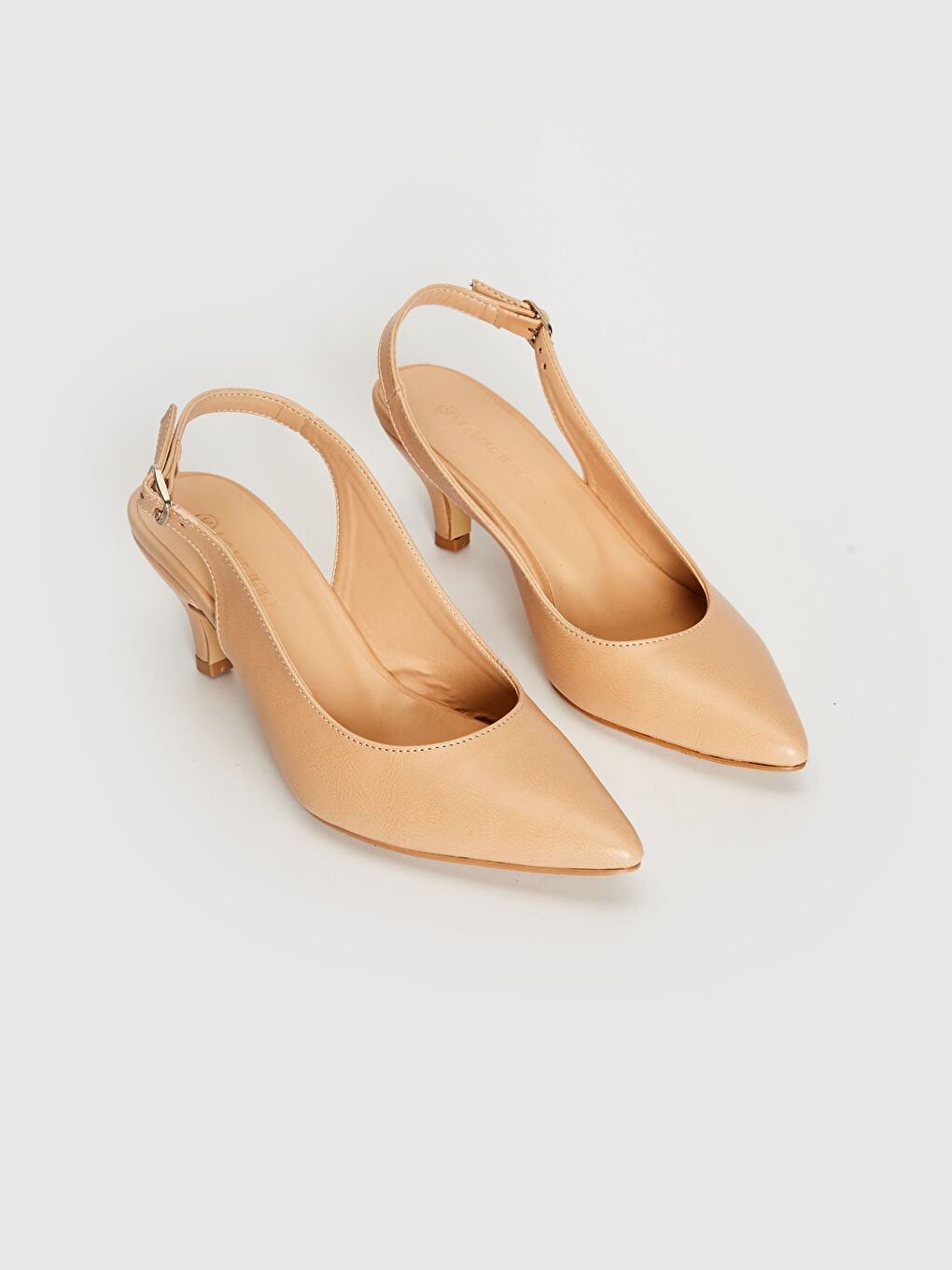 Bej Kadın Sivri Burun Topuklu Ayakkabı-1