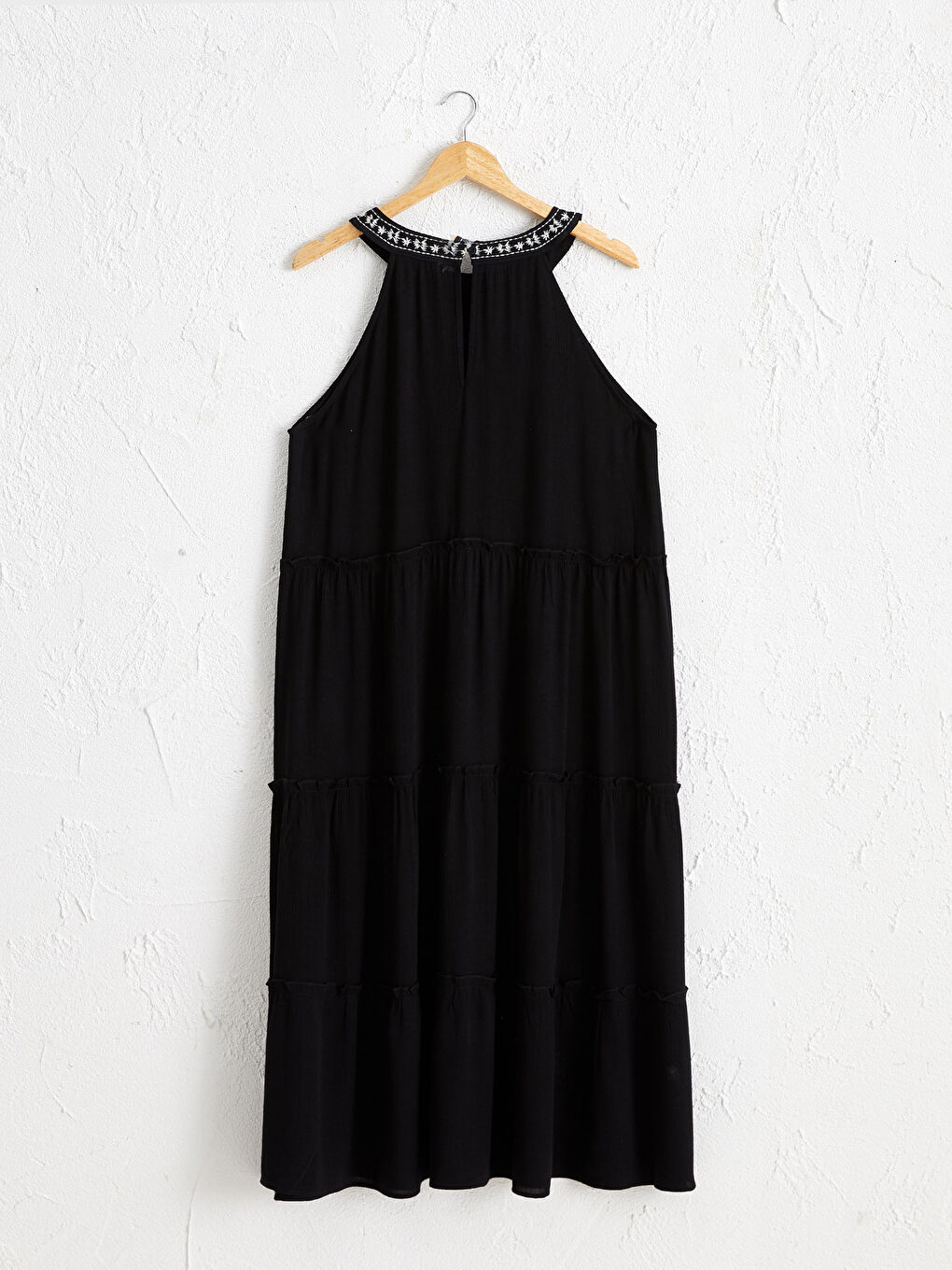 Halter Neck Sleeveless Crinkle Women's Dress-1