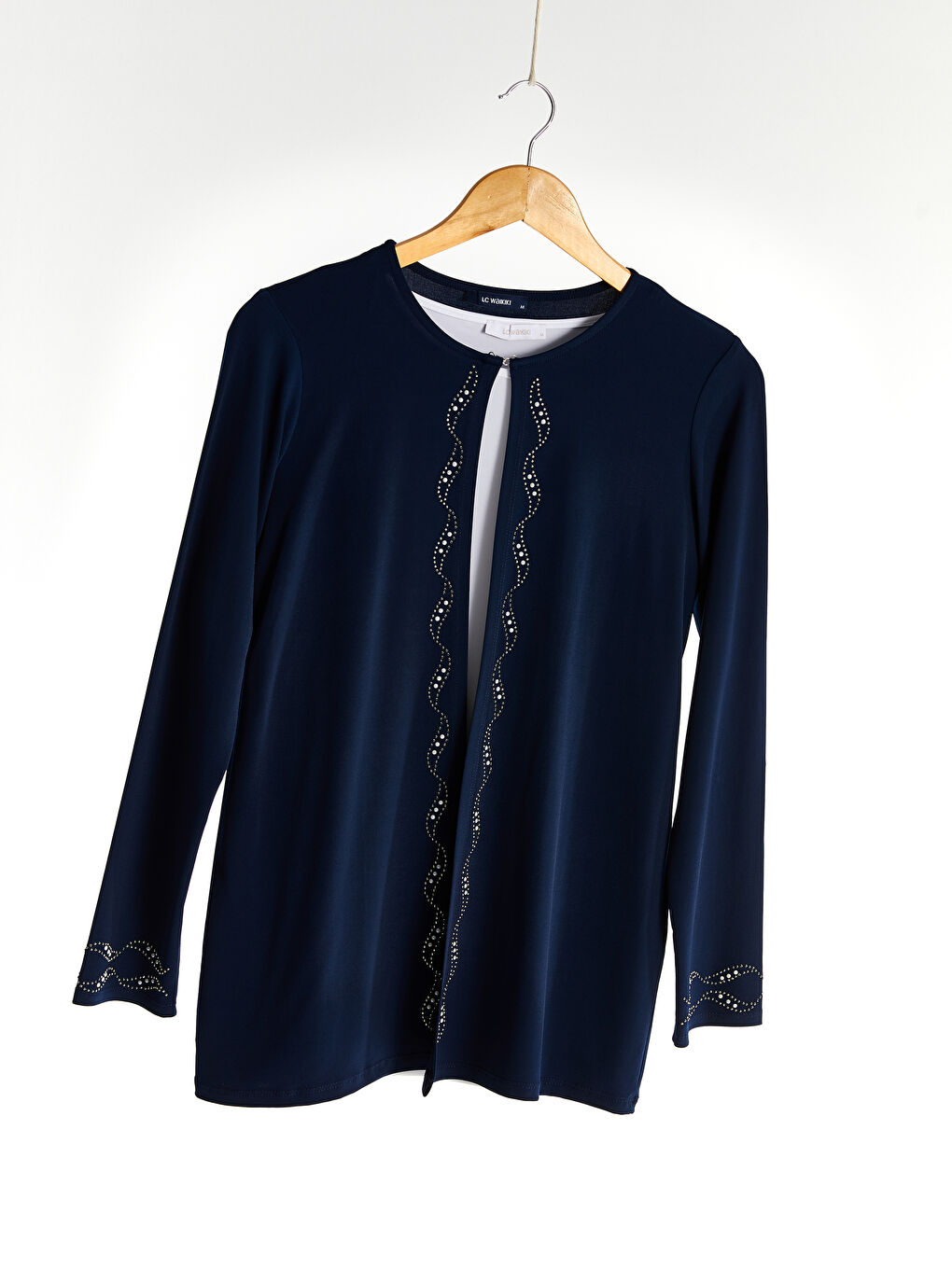 Lacivert İşlemeli Esnek Tişört ve Hırka Takım