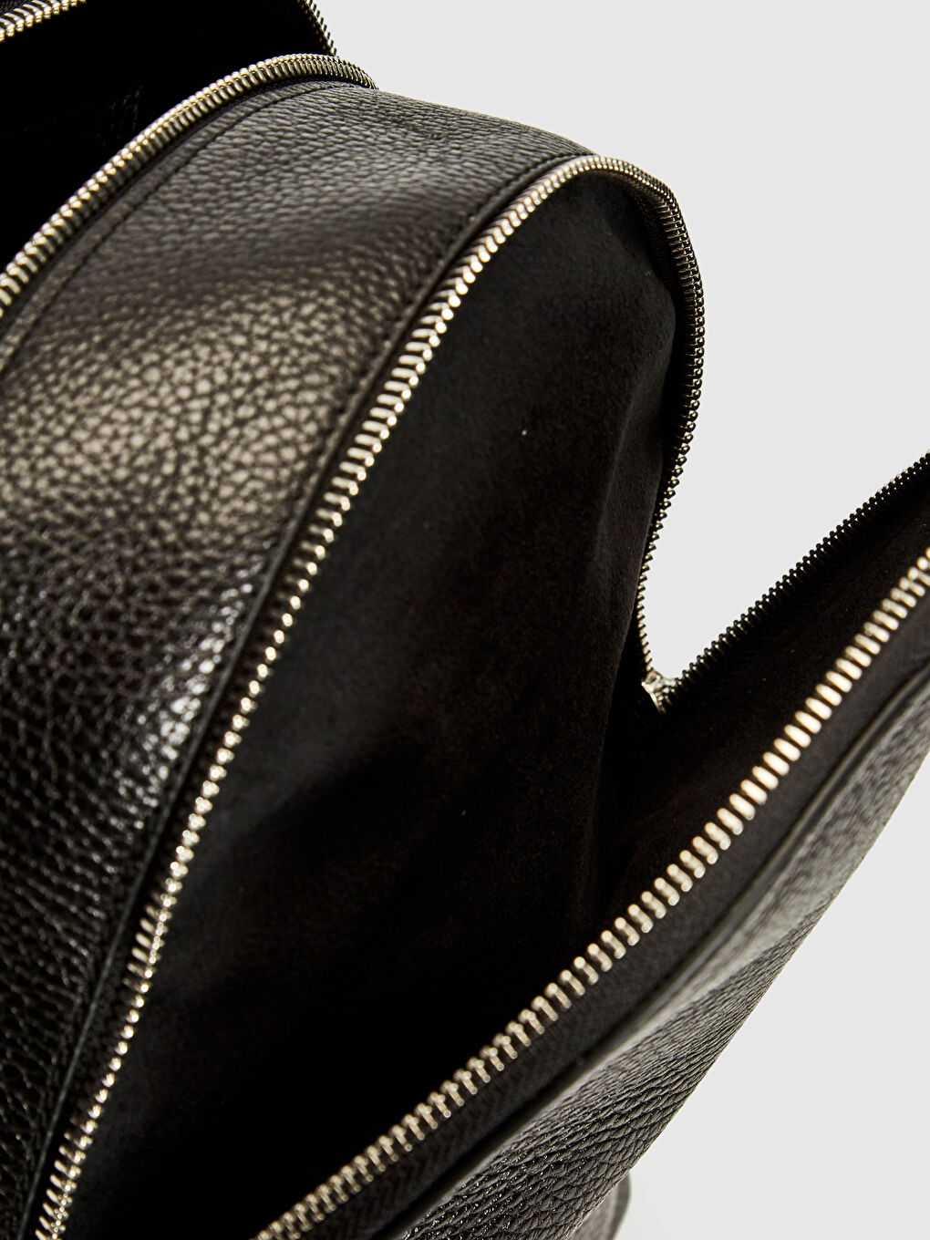 Siyah Hakiki Deri Sırt Çantası-3