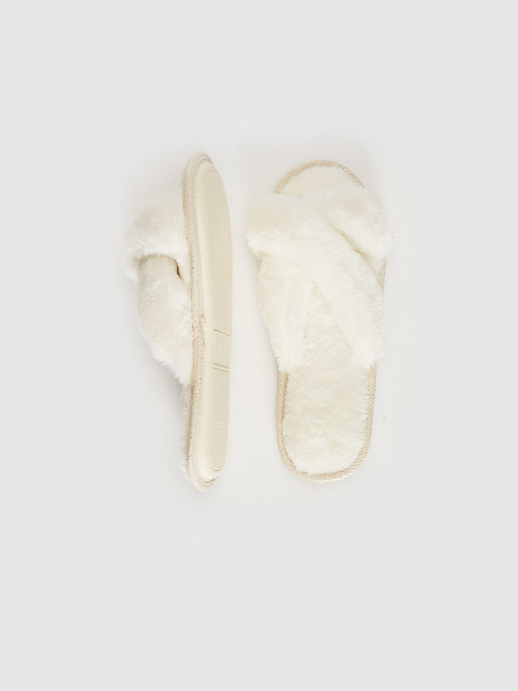 Ekru Kadın Çapraz Bant Pelüş Ev Terliği-1