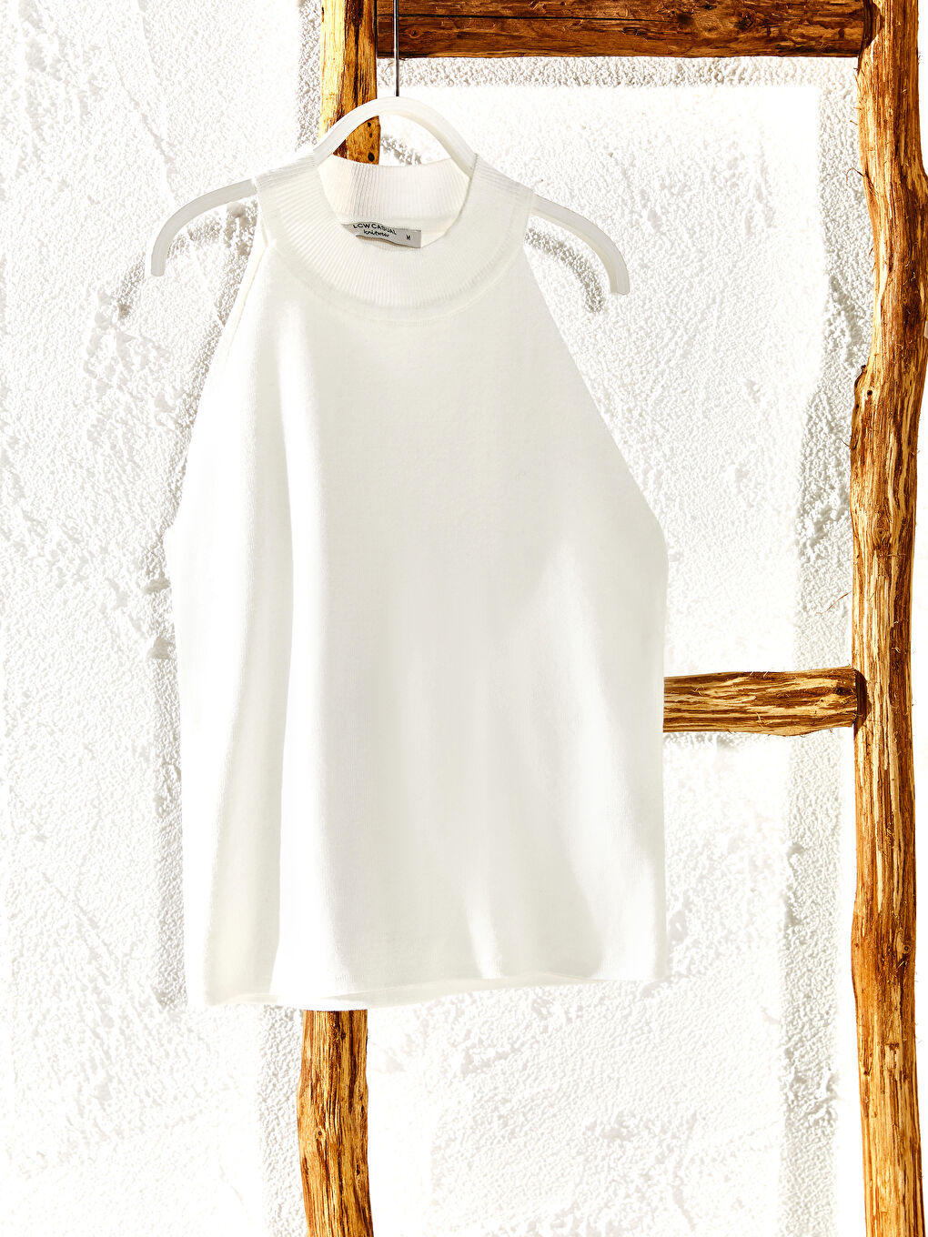 سترة بدون أكمام بياقة هاي نيك للسيدات-2