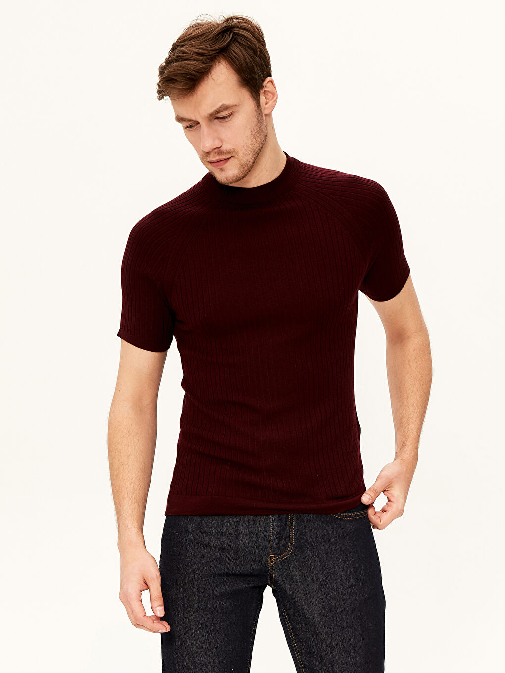 Bordo Yarım Balıkçı Yaka Kısa Kollu Triko Tişört