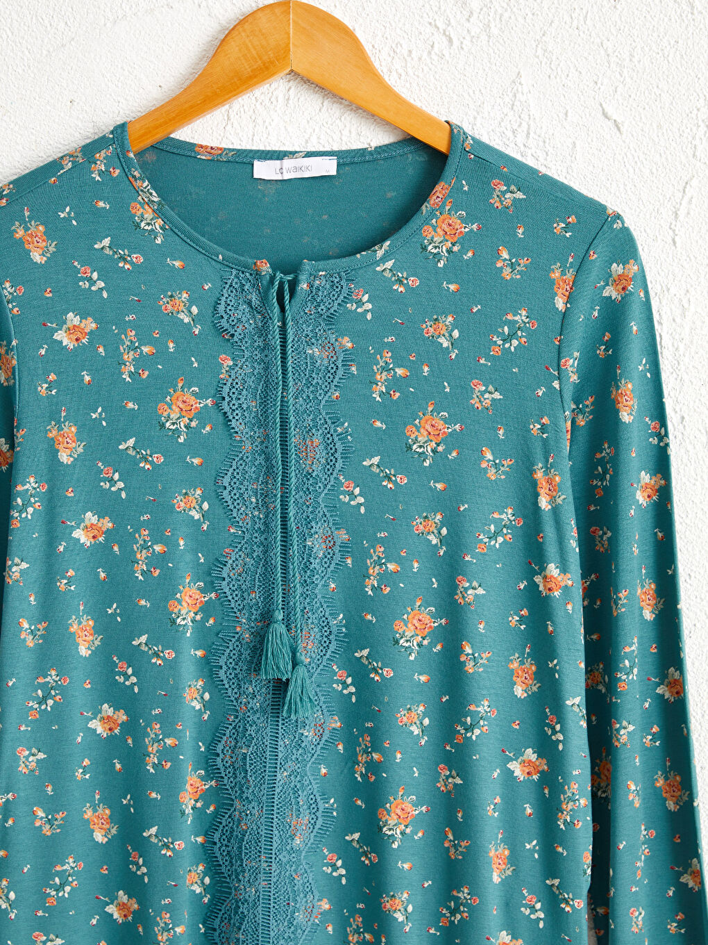 Yeşil Çiçek Desenli Viskon Tişört-2