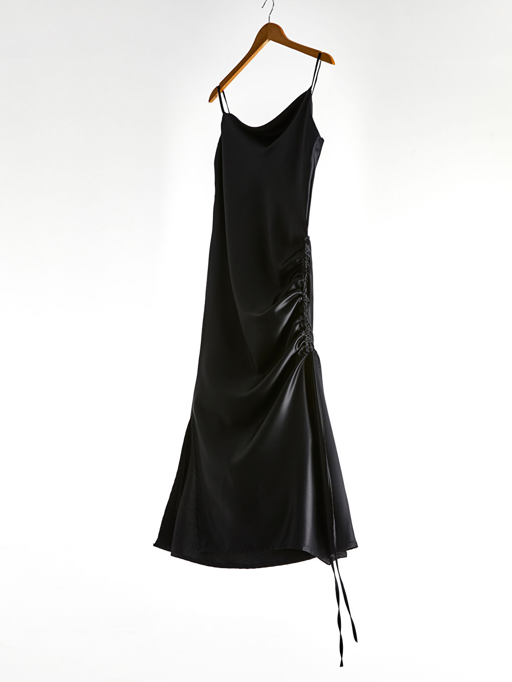 Siyah Askılı Kadın Elbise-4