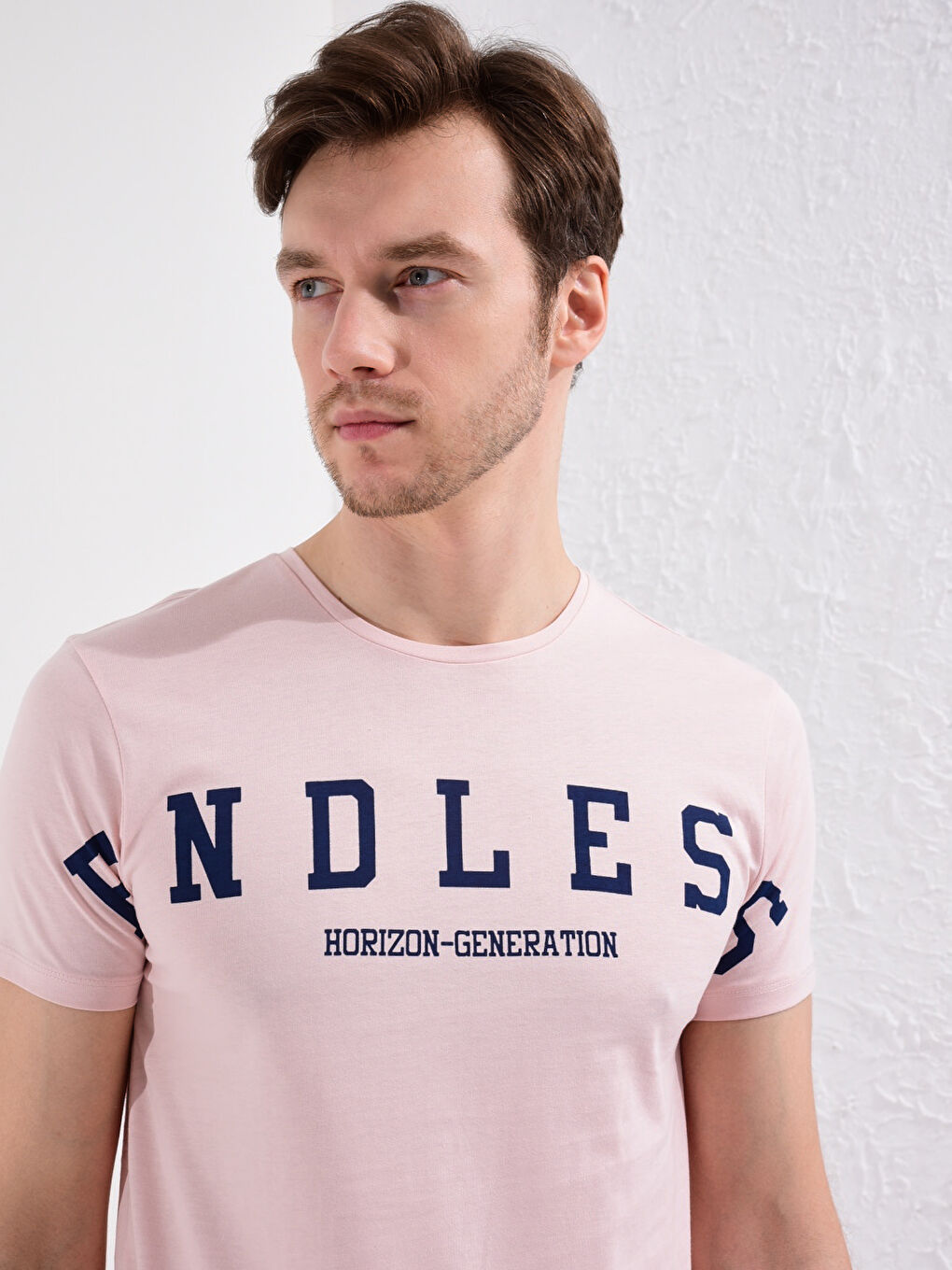 Pembe Bisiklet Yaka Baskılı Penye Tişört-4