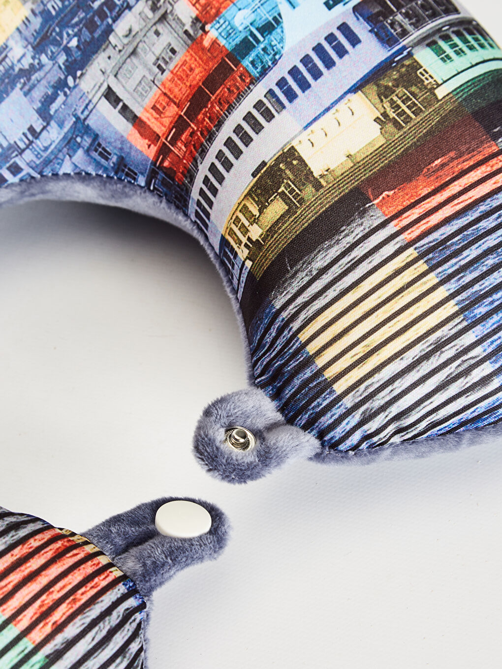 Istanbul Printed Neck Pillow-1