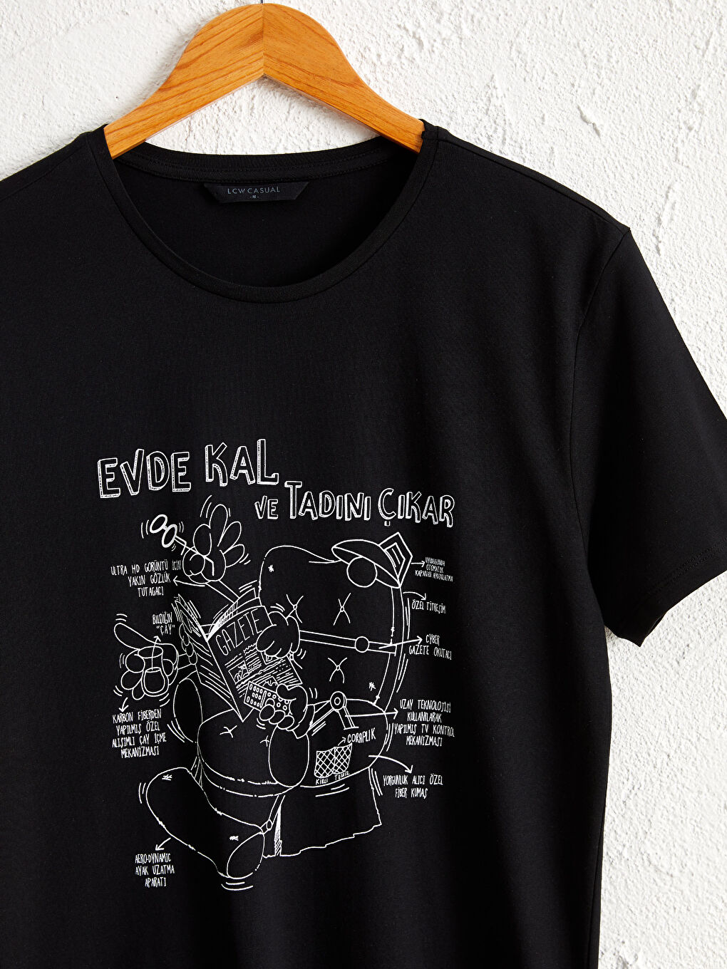 Siyah Bisiklet Yaka Baskılı Penye Tişört-2