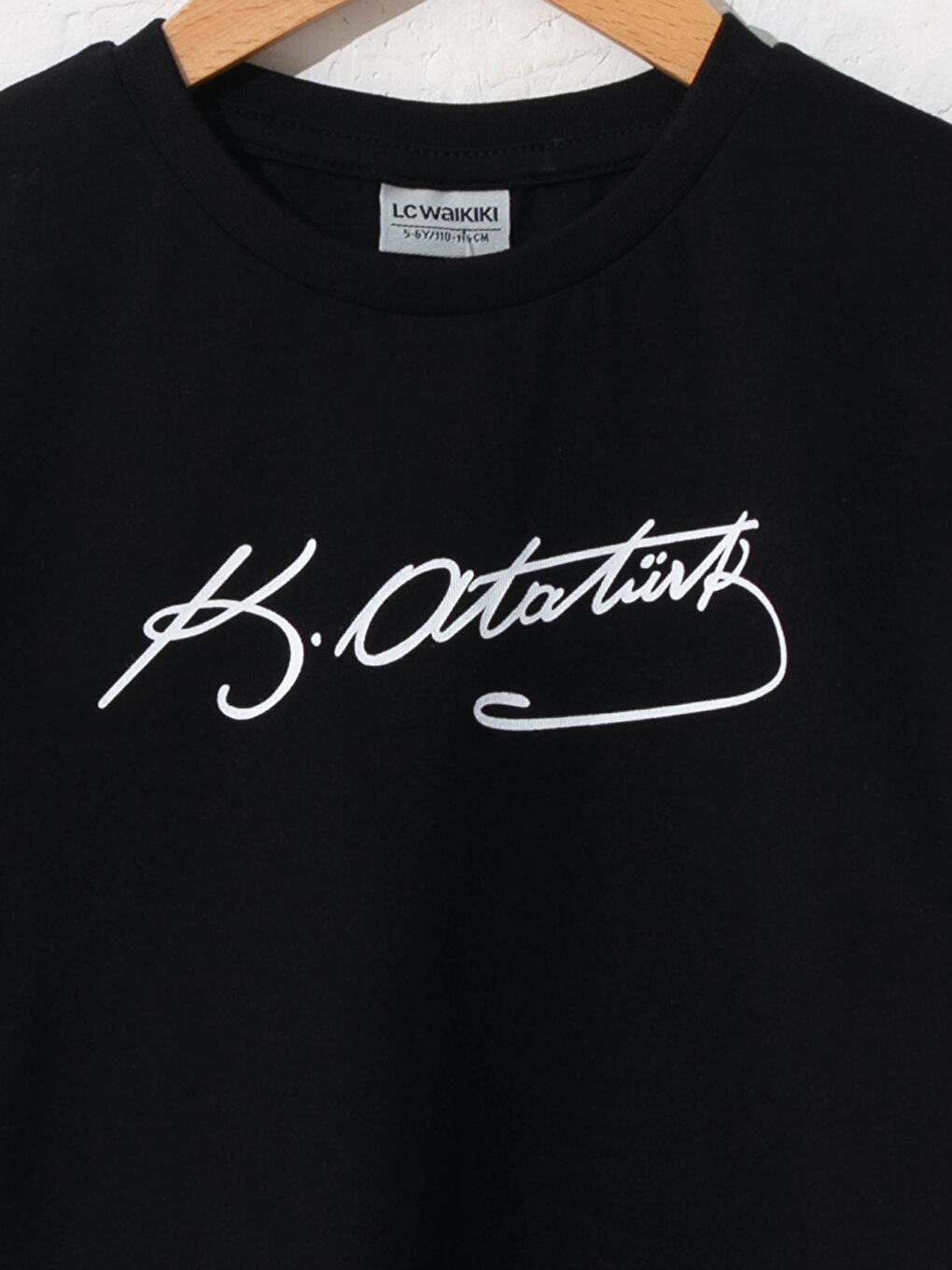 Siyah Erkek Çocuk Atatürk İmzalı Pamuklu Tişört-2