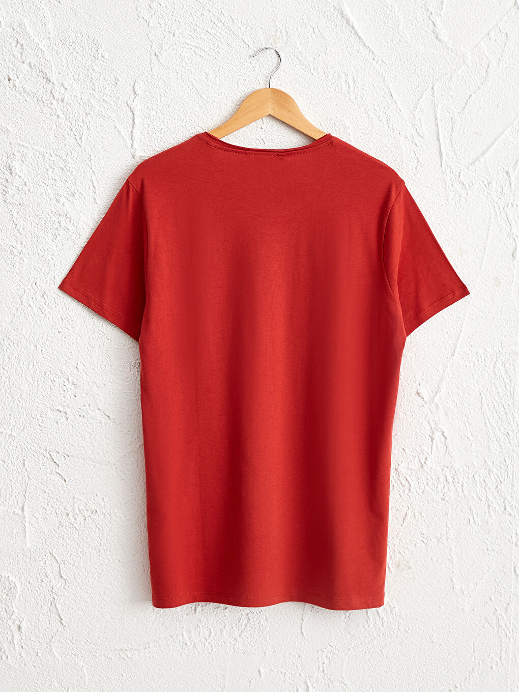 Базовая футболка из чесаного хлопка с круглым вырезом-1
