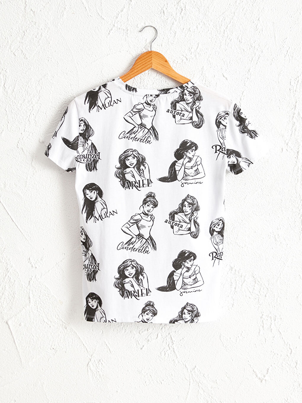 تي شيرت قطن مطبوع أميرات ديزني-1