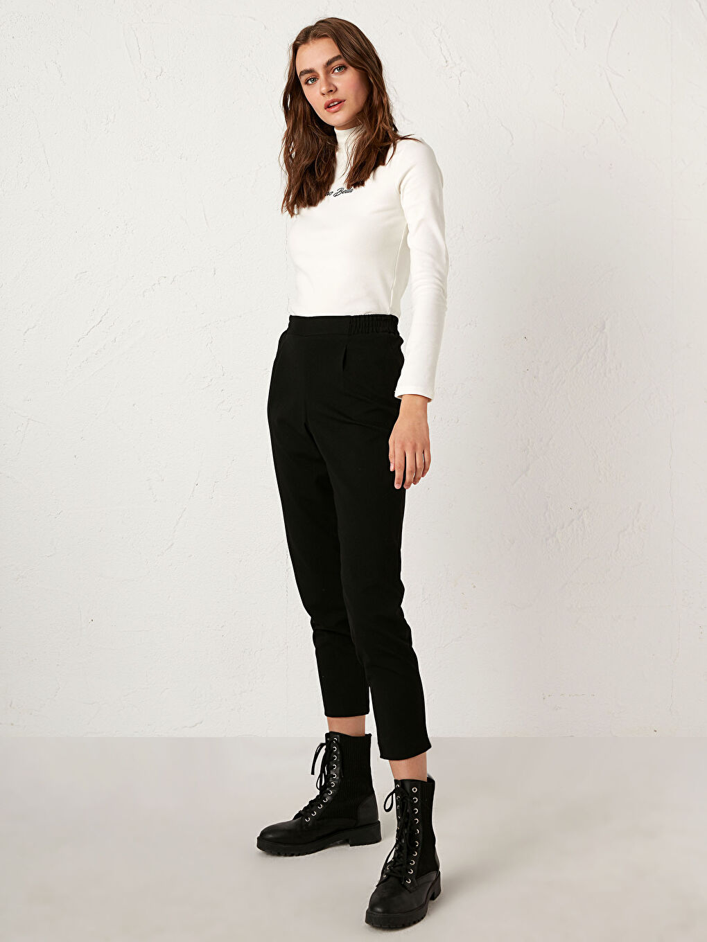 LCW Vision Ankle Slouchy Velvet Trousers -0WDV30Z8-E0N