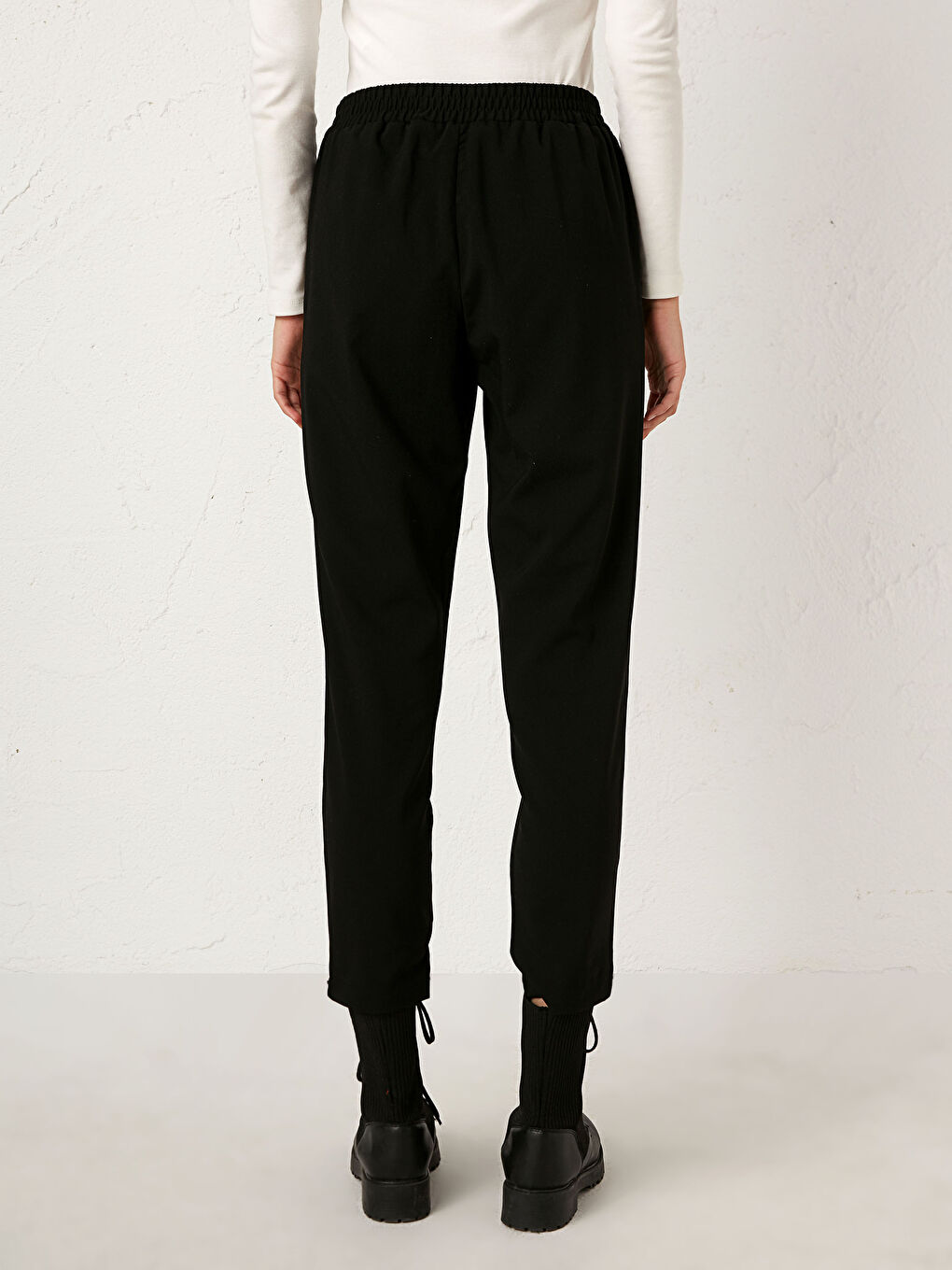 LCW Vision Ankle Slouchy Velvet Trousers -0WDV30Z8-E0N