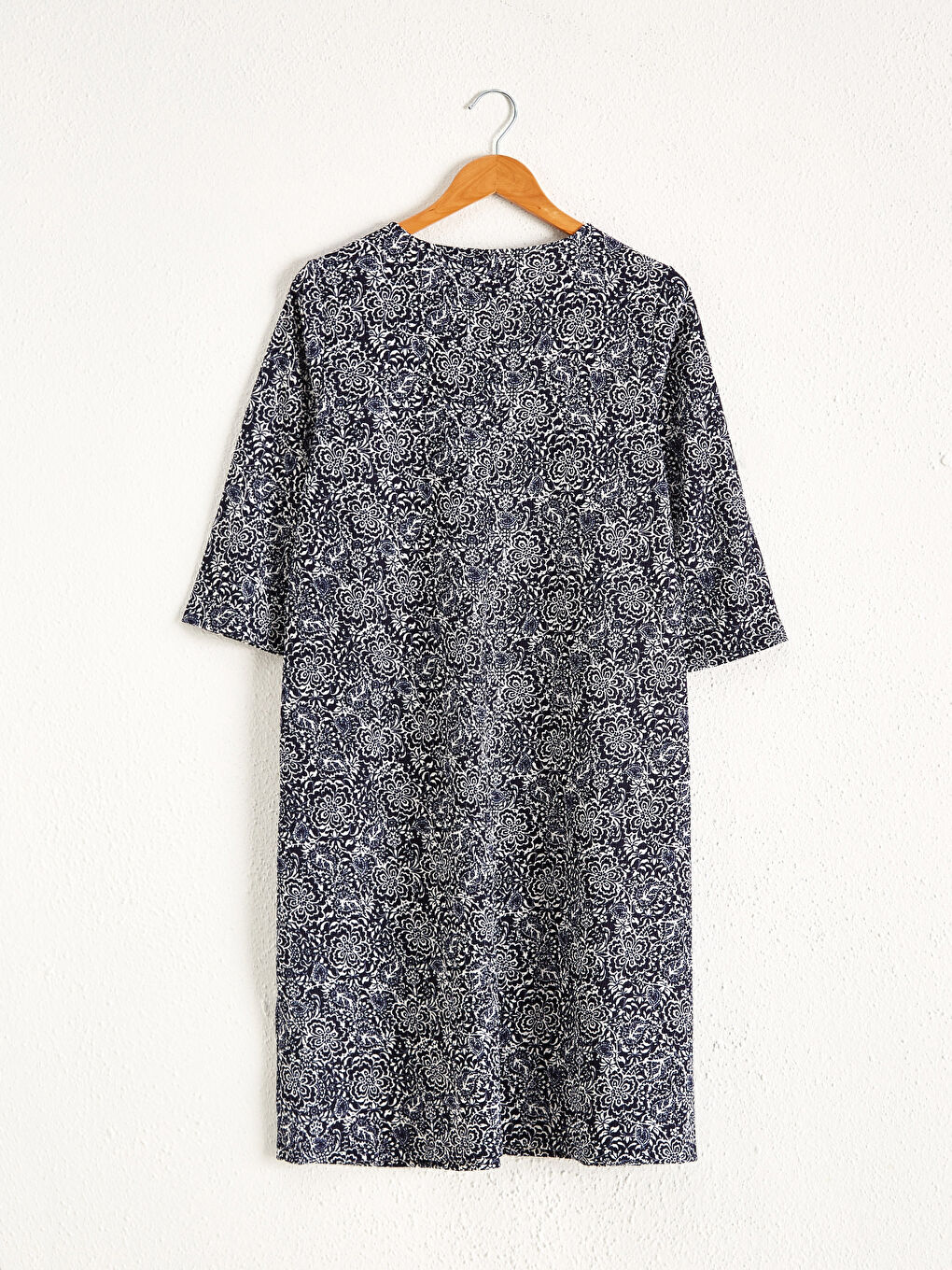 A-cut Figured Dress-1