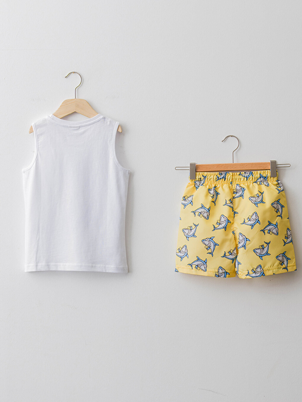 LCW Kids Boy Athlete & Marine Shorts - S13364Z4-LUG - LC Waikiki
