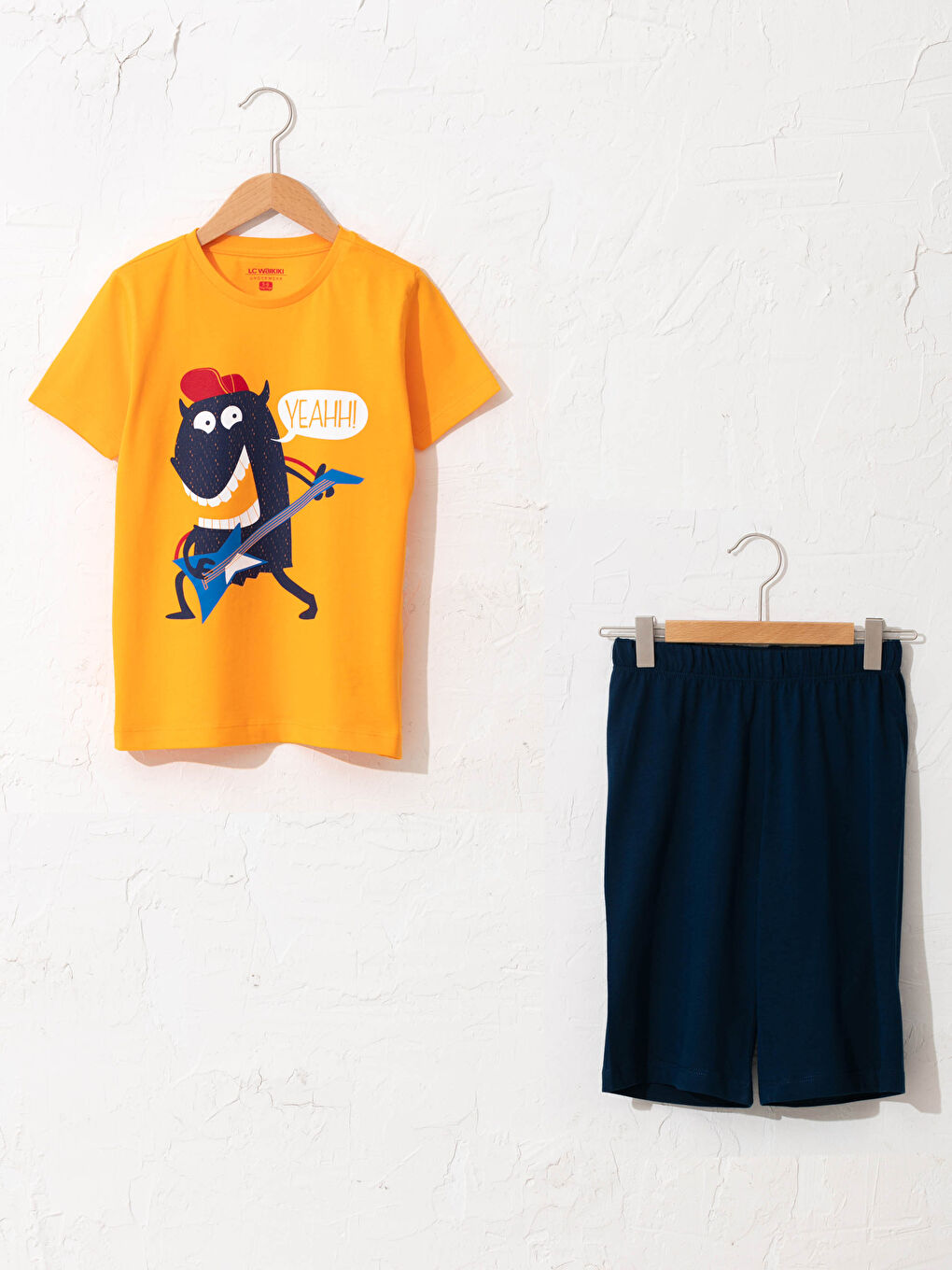 Turuncu Erkek Çocuk Baskılı Pamuklu Pijama Takımı