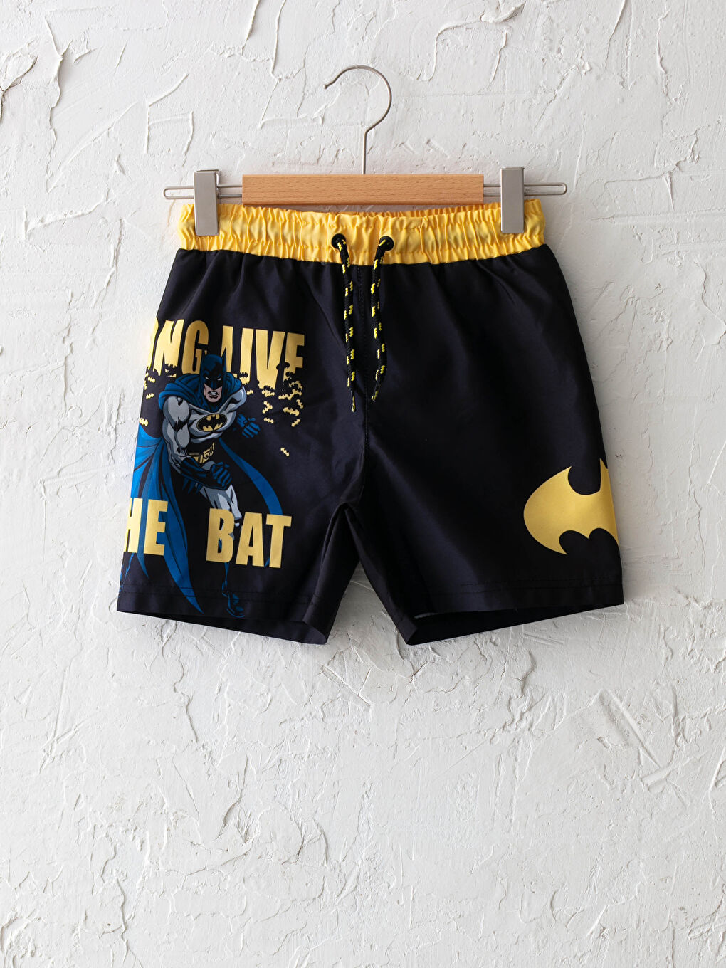 Siyah Batman Baskılı Hızlı Kuruyan Erkek Çocuk Deniz Şortu