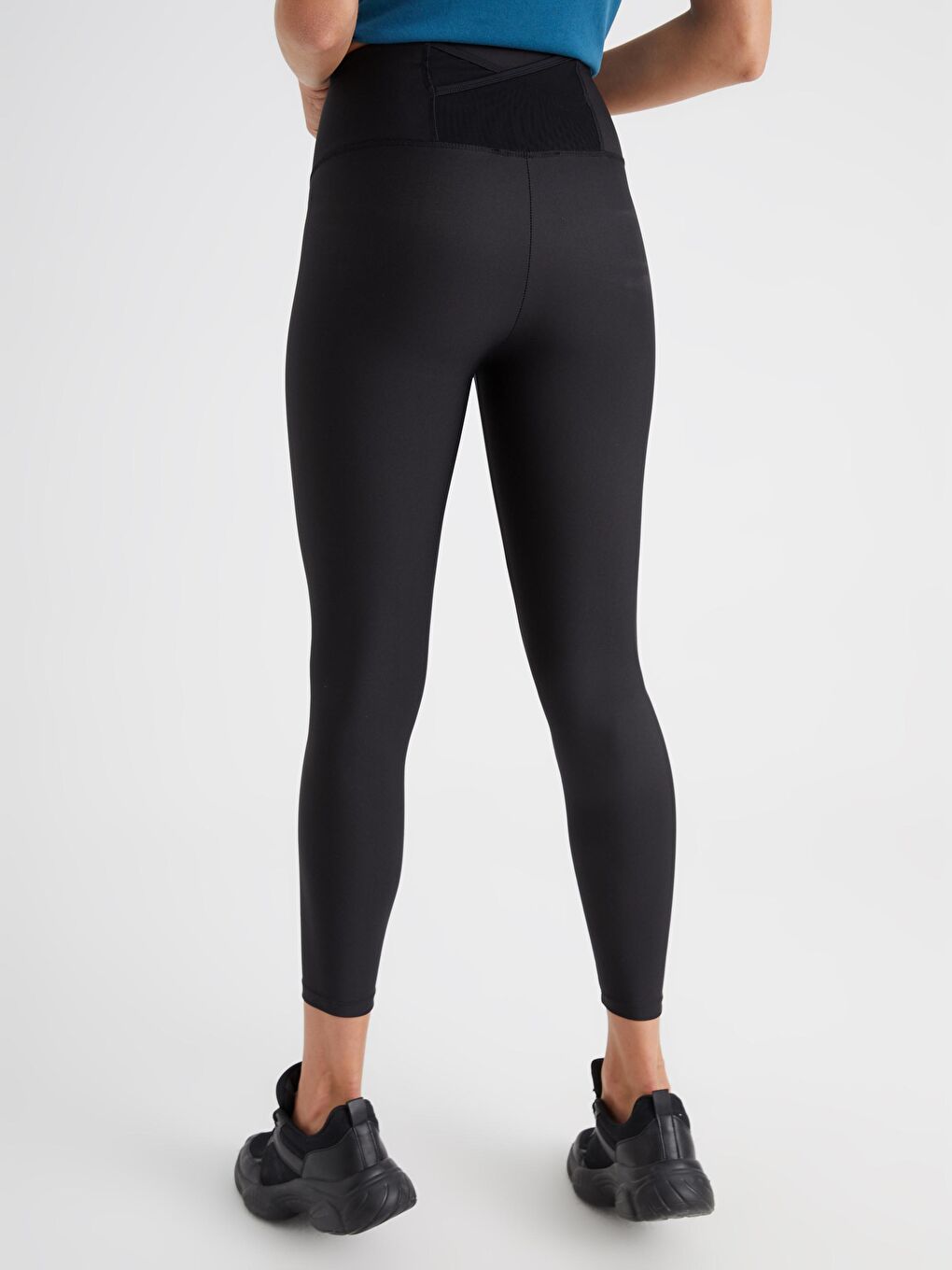 Женские спортивные леггинсы-13