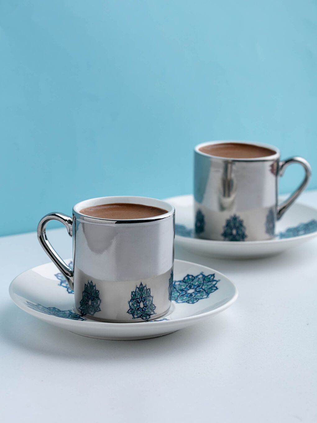 Karışık Desenli Porselen Fincan Seti 2'li 90 ml