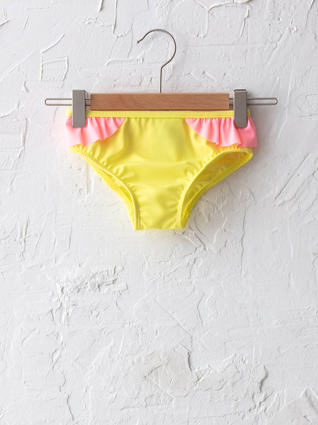 Baby Girl Bikini Bottom With Frill Detailed Flexible Fabric