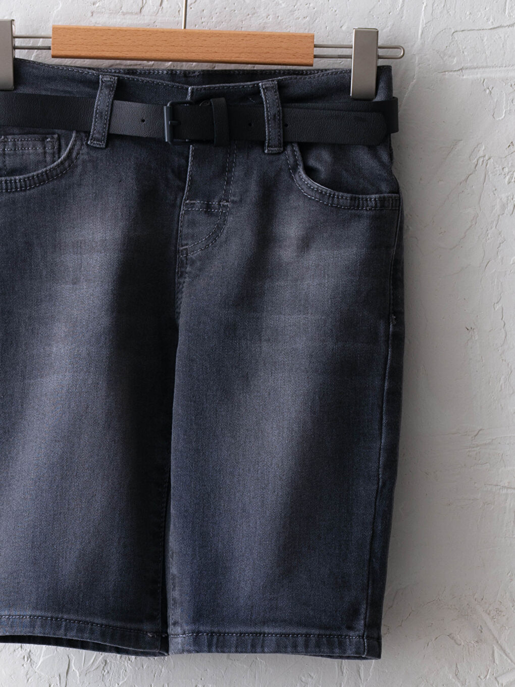 Short en jean garçon basique avec ceinture-2