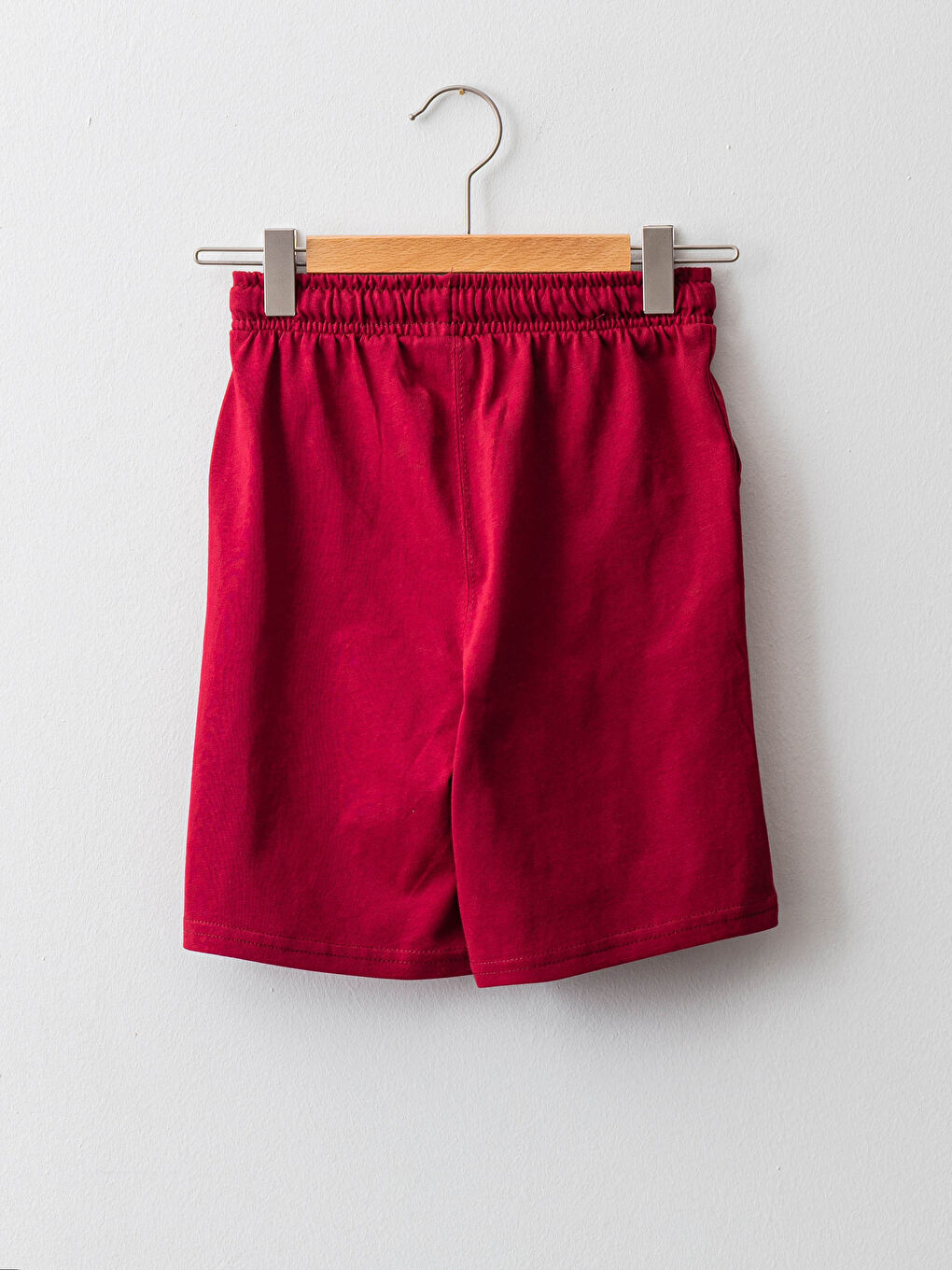 شورت أساسي بخصر مرن للأولاد-1