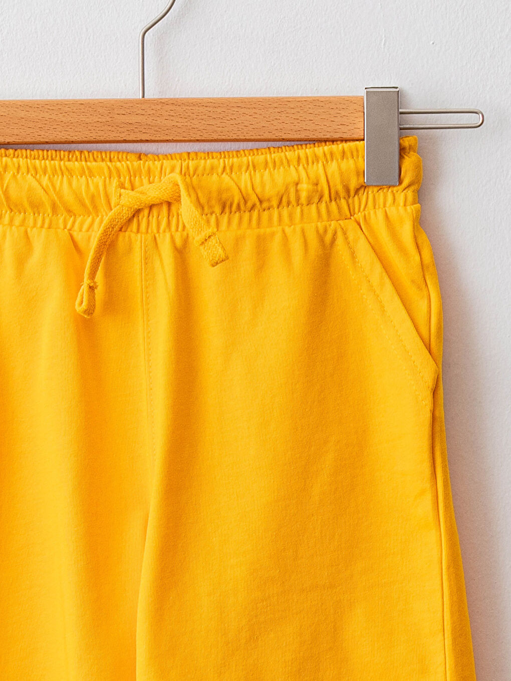 شورت أساسي بخصر مرن للأولاد-2