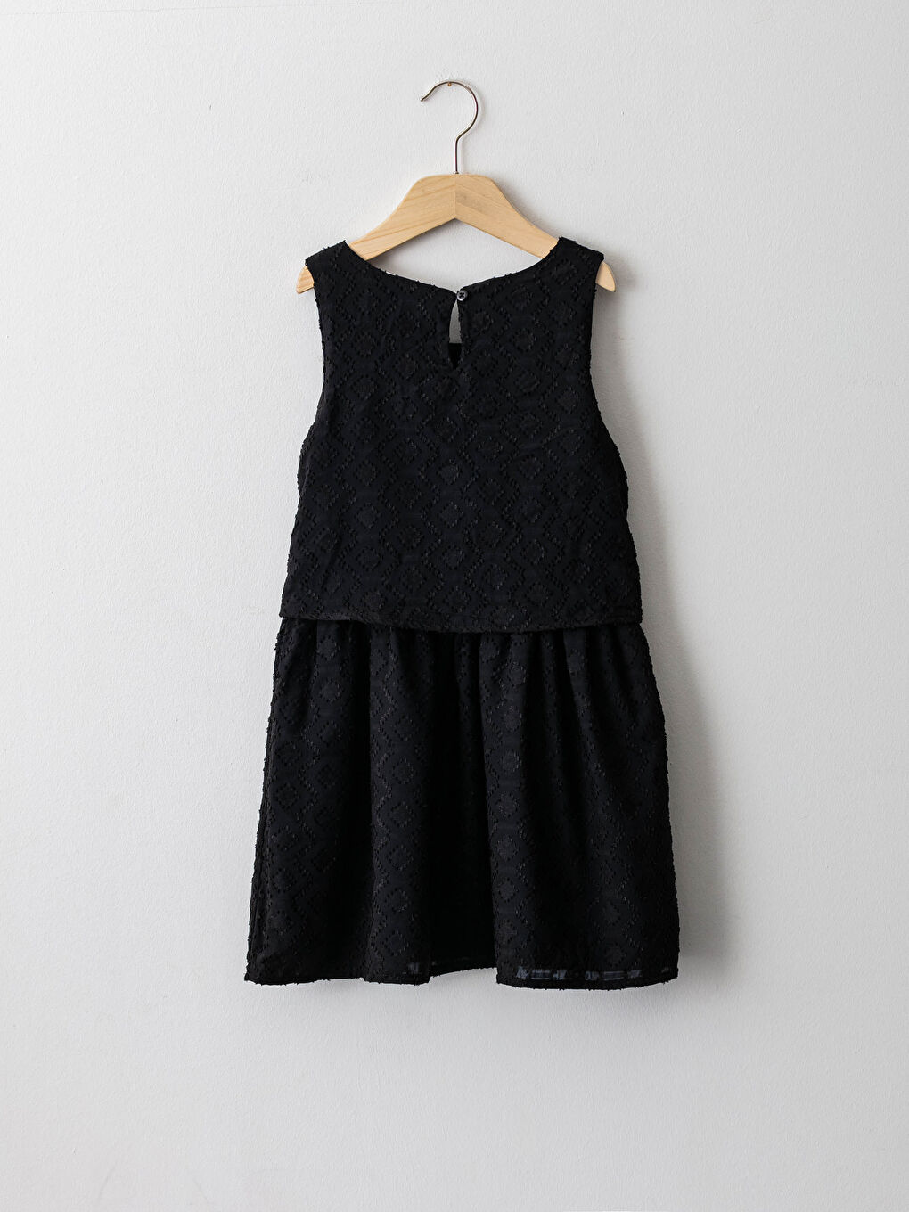 LCW Kids Crew Neck Self-Patterned Girl Dress -S19864Z4-CVL