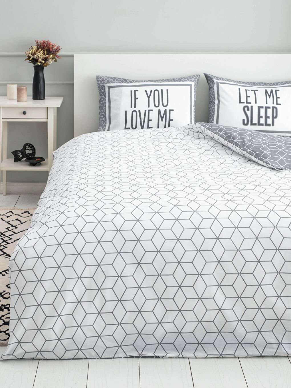 Gri Çift Kişilik Desenli Dokuma Nevresim Takımı-1