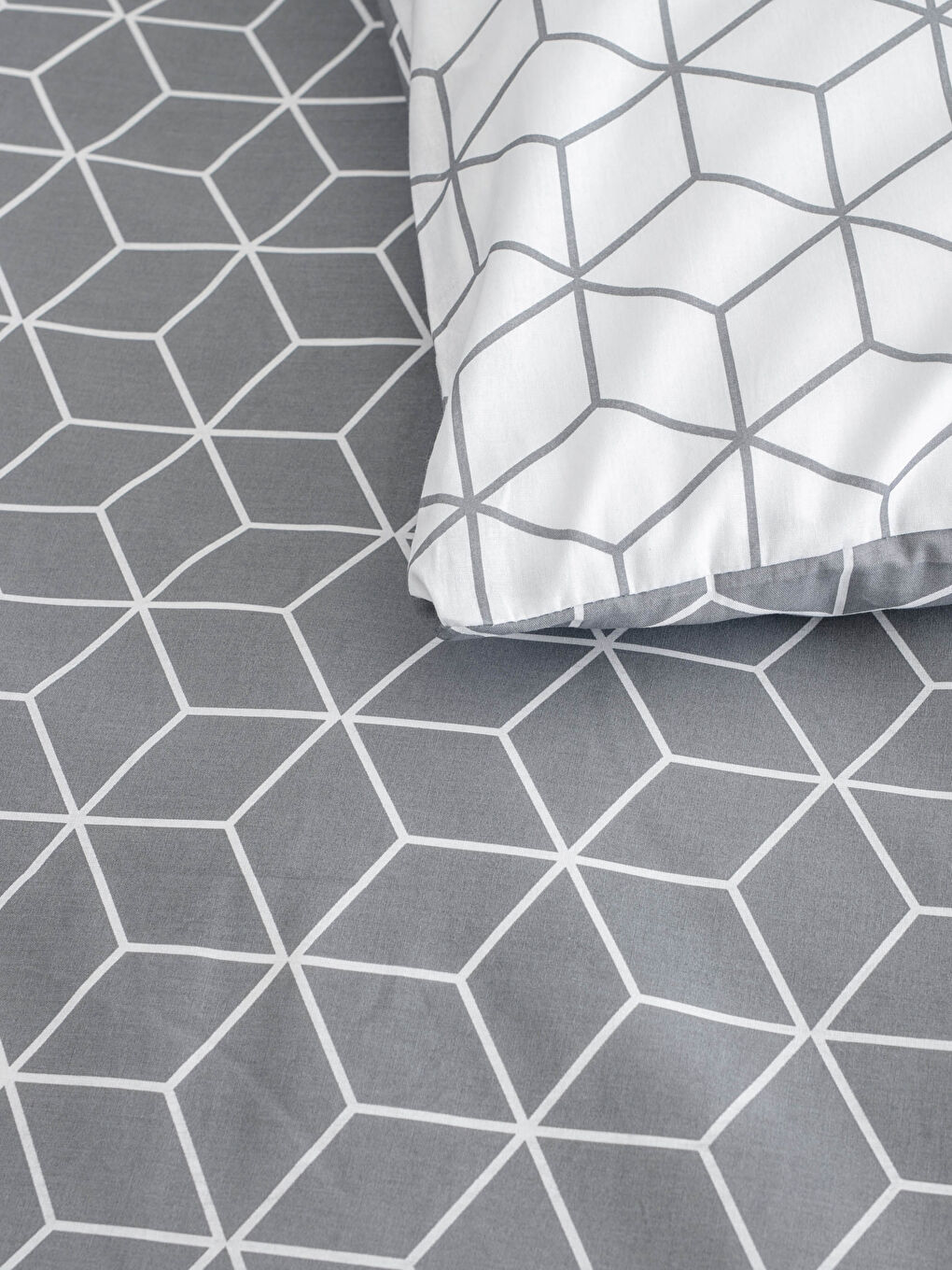 Gri Çift Kişilik Desenli Dokuma Nevresim Takımı-5